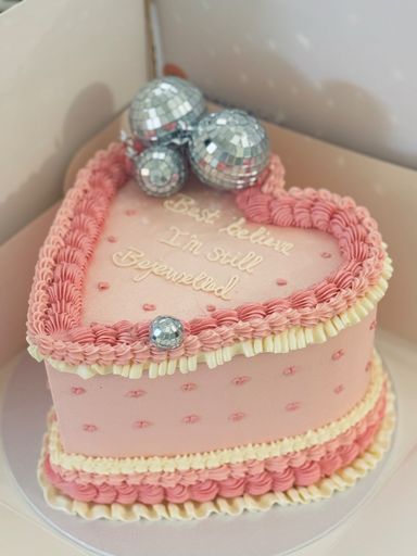 Disco heart cake
